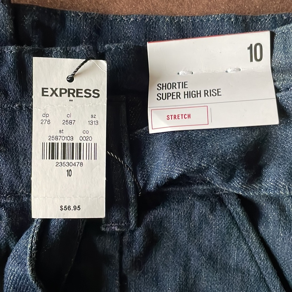 Express shorts - Picture 2 of 3